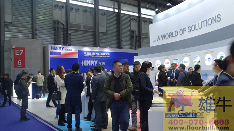 上海2018建筑材料博览会地板会场人声鼎沸